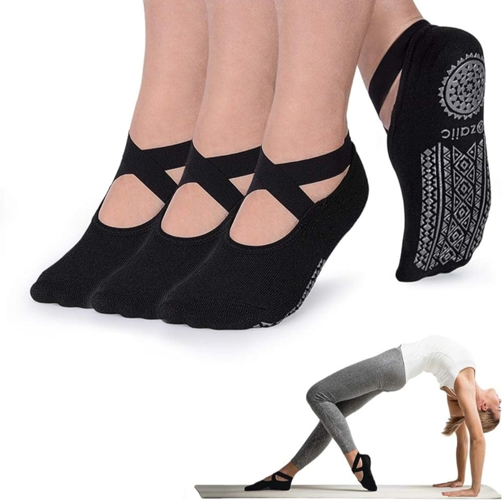 Ozaiic Black and Gray Anti-Skid Socks - Great For Yoga, Ballet And Workout.